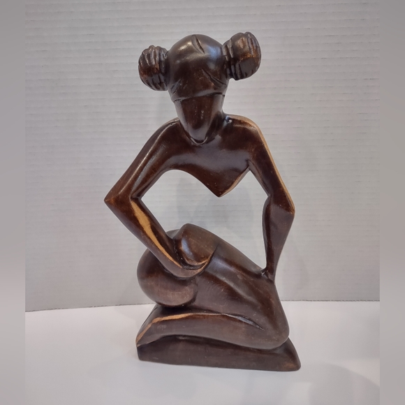 Hand Carved African Wood Statue 11" Tall - Picture 9 of 9